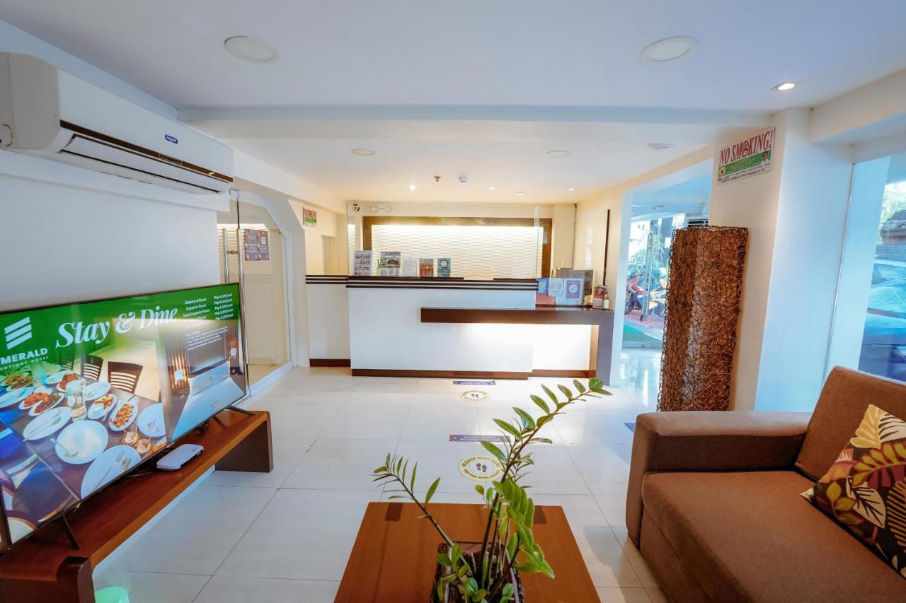 Emerald Boutique Hotel Legazpi Luaran gambar