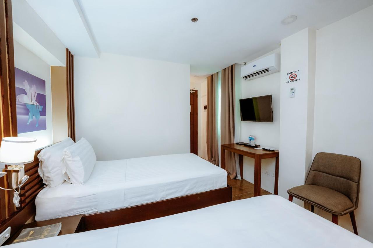 Emerald Boutique Hotel Legazpi Luaran gambar